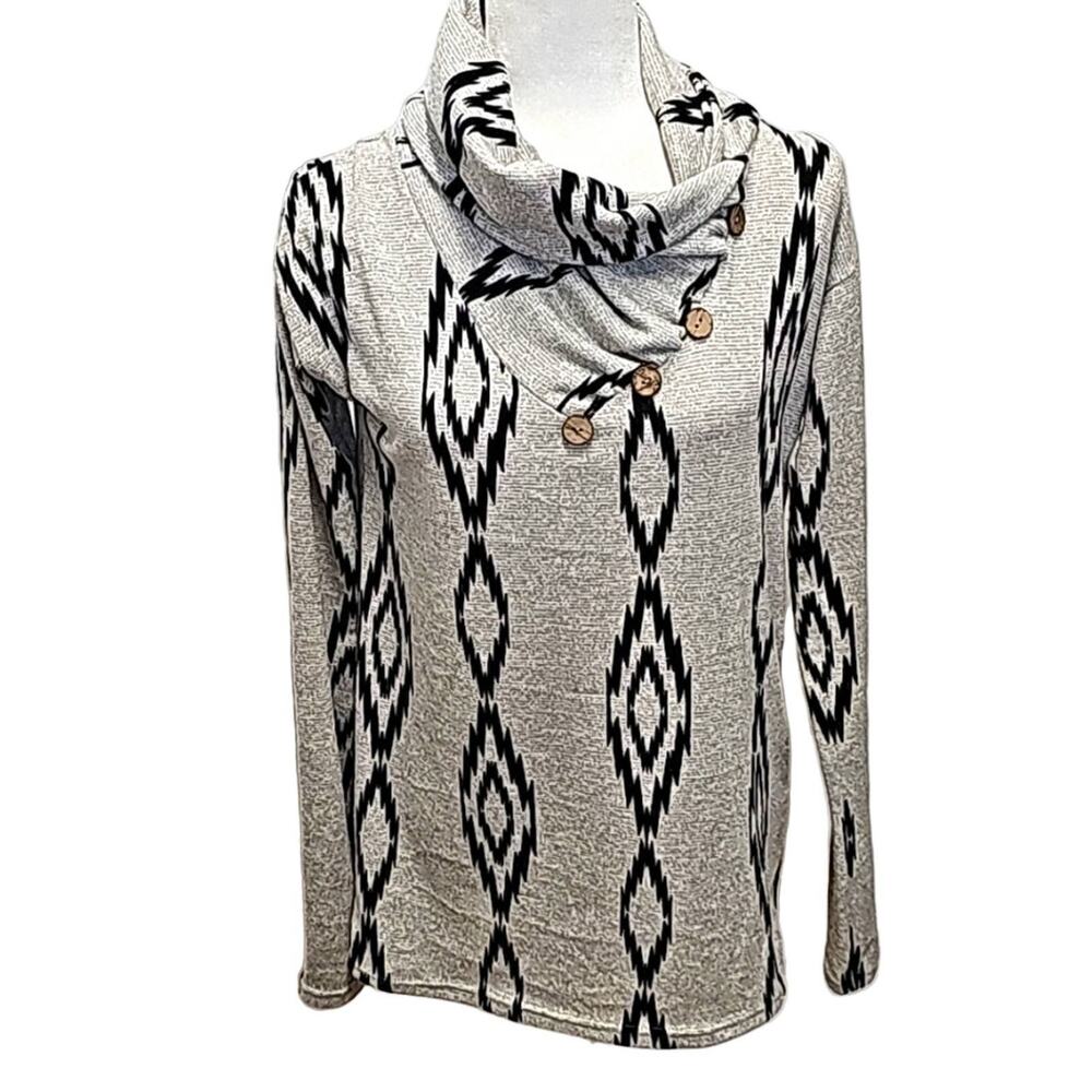 Mon Ami Lightweight Gray and Black Aztek Cowl Neck Sweater Womans Size M